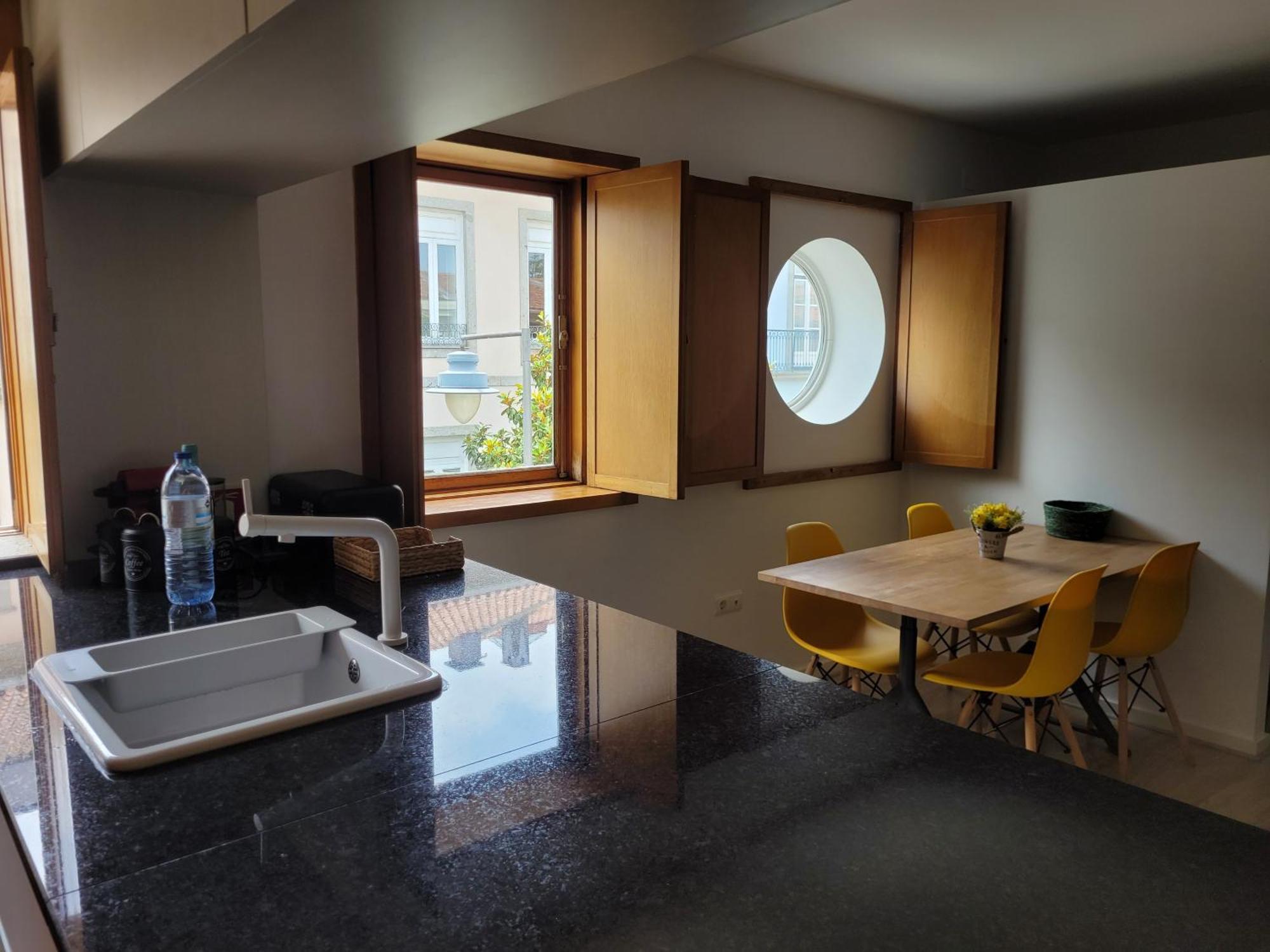 Apartamento Familiar Na Se De Braga - Afonso Henriques 외부 사진